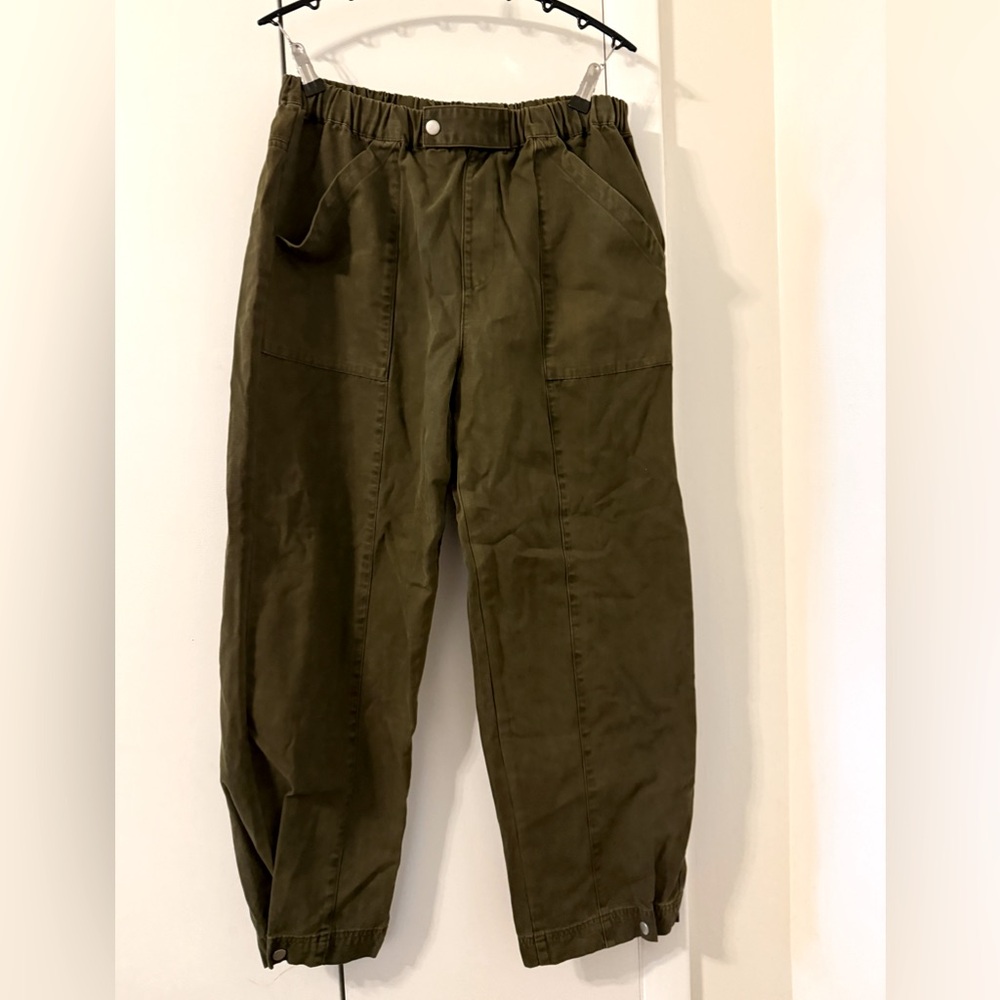 FOREVER 21 - Dark Green Cargo Pants Baggy - Size L - NWT